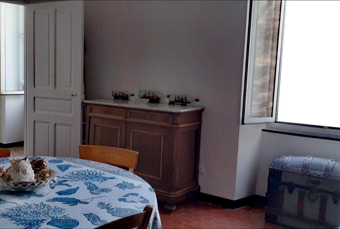 Appartamento Nel Borgo Con Splendida Vista Sul Mare Cervo Exterior photo